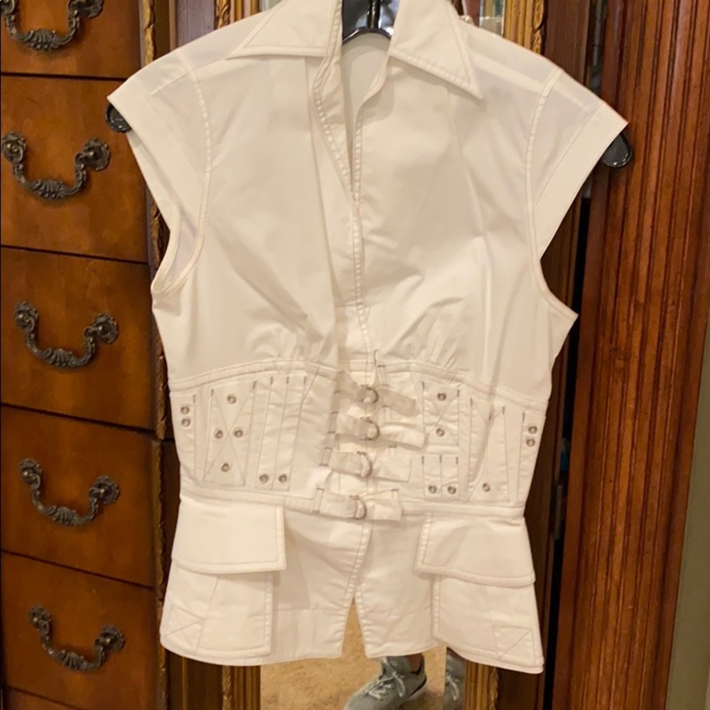 White blouse w gray stitching